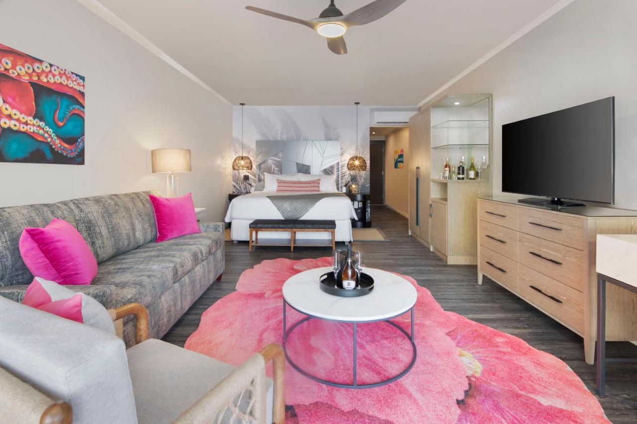 Ocean Two Resort - Breakfast Included By Ocean Hotels Saint Lawrence Gap Exteriör bild