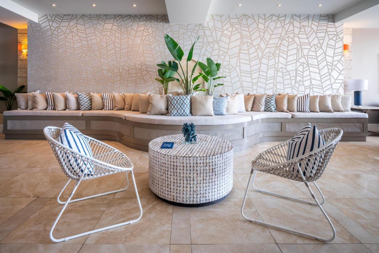 Ocean Two Resort - Breakfast Included By Ocean Hotels Saint Lawrence Gap Exteriör bild
