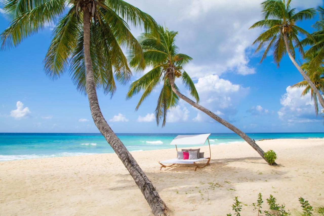 Ocean Two Resort - Breakfast Included By Ocean Hotels Saint Lawrence Gap Exteriör bild