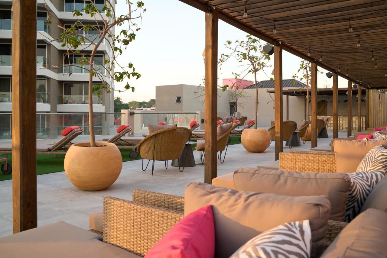 Ocean Two Resort - Breakfast Included By Ocean Hotels Saint Lawrence Gap Exteriör bild