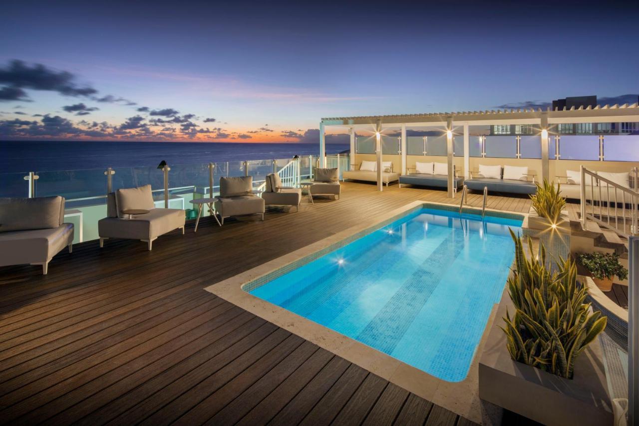 Ocean Two Resort - Breakfast Included By Ocean Hotels Saint Lawrence Gap Exteriör bild